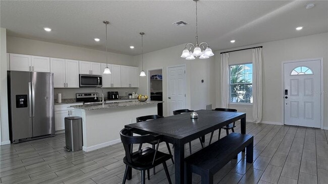 Photo - 2129 Hibiscus Pl