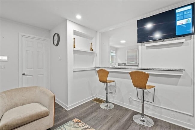 Photo - 1738 Duke Rd