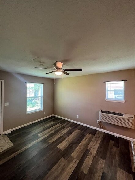 Photo - 2008 Cypress Pl