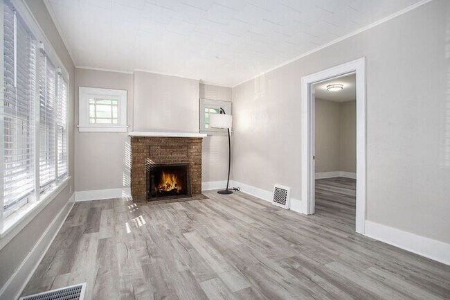 Photo - $1450- 2 Bedroom home, Renovated - Ask abo...