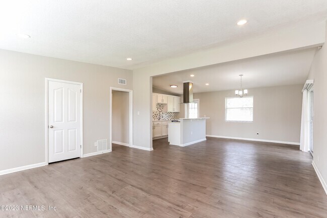 Photo - 1517 Quante Rd