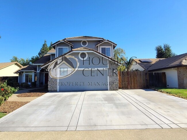 Photo - Executive Folsom Rental EXCELLENT Location and a POOL!