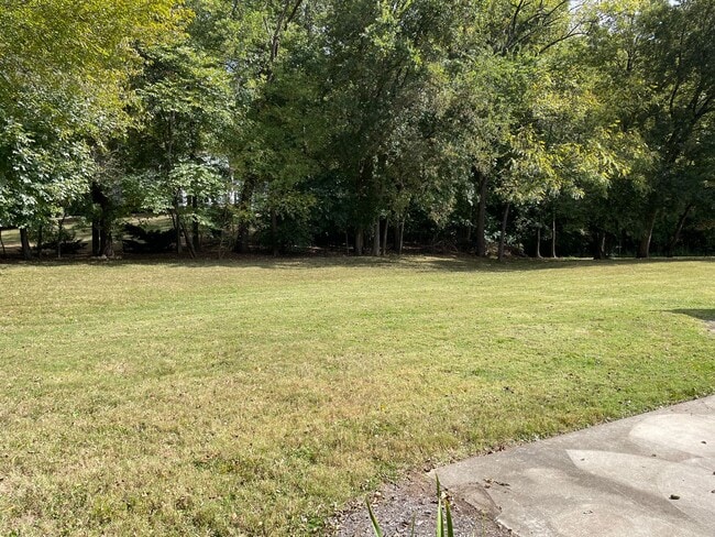 Photo - Farragut One-Level 2BR/ 2BA One-Level Condo