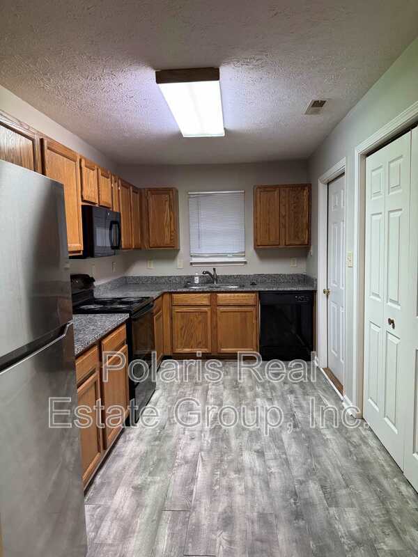 Photo - 5523 Orth Ct