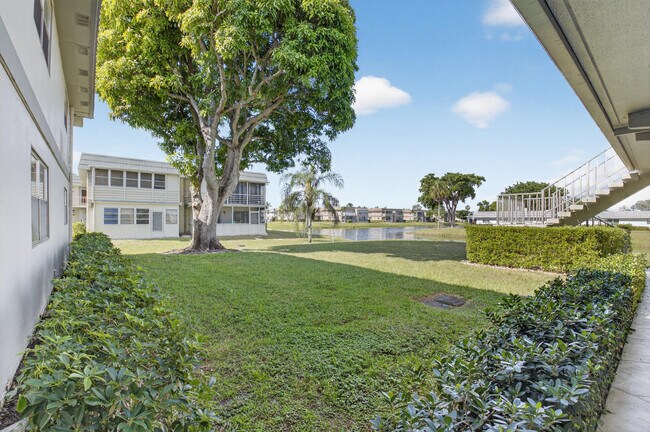 Photo - 118 Monaco Blvd Unit 118