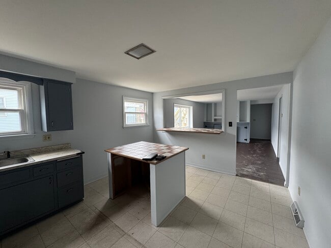 Cocina - 4400 Jacob St Unidad First Floor