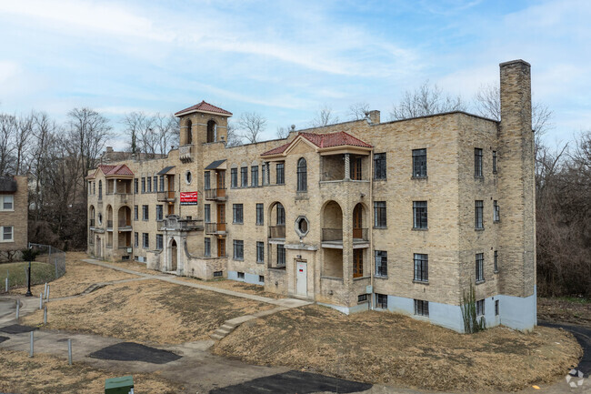 Building Photo - La Ventura Apartments