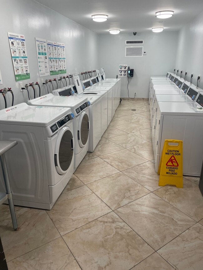 Photo - 4222 Inverrary Blvd Unidad 4218