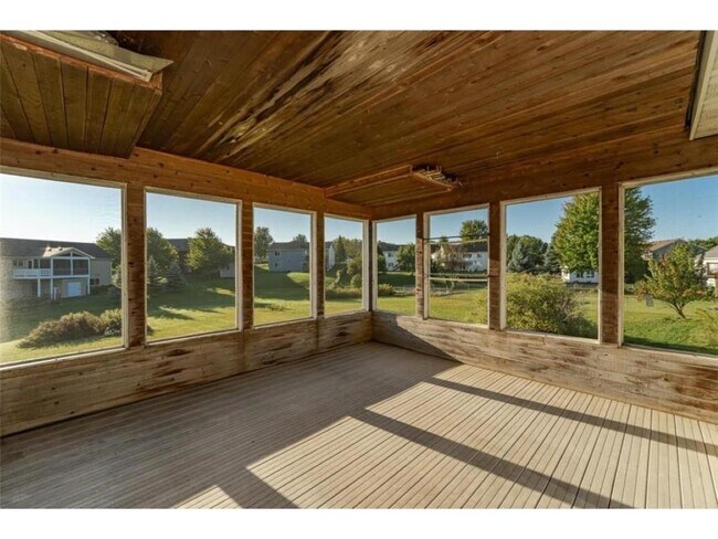 Photo - 6372 Bandel Ln NW