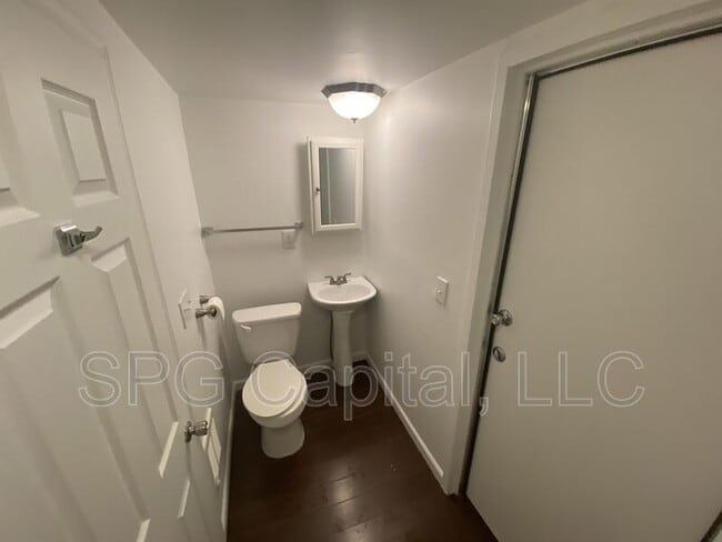 Photo - 266 S 2nd St