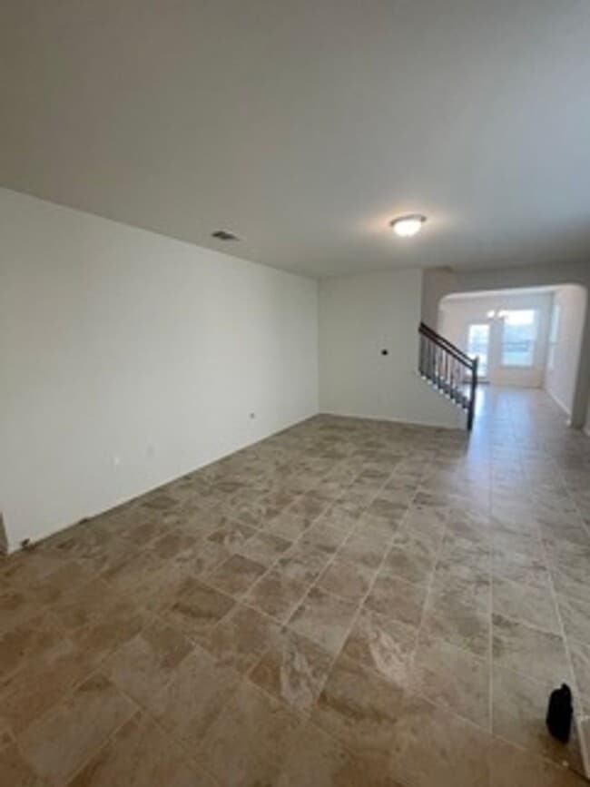 Photo - 813 Sandhill Branch Dr