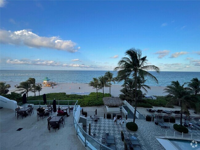 Building Photo - 17375 Collins Ave Unit 1603b Rental