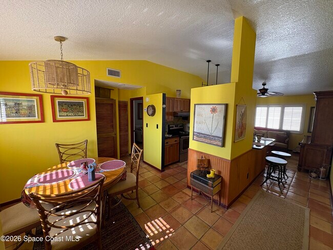 Photo - 418 Beach Park Ln Unit V170