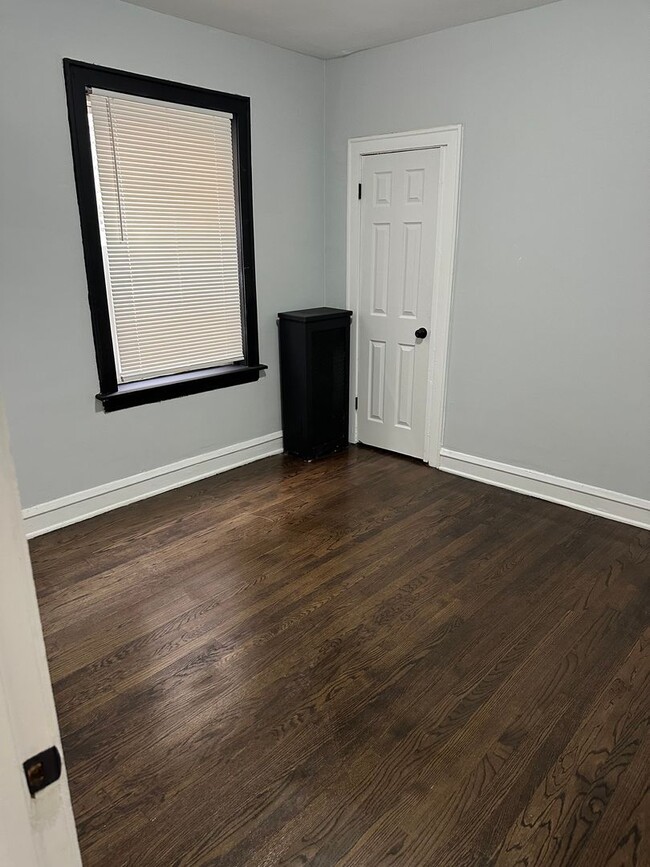 Photo - 8040 S Langley Ave Unit 8040-1