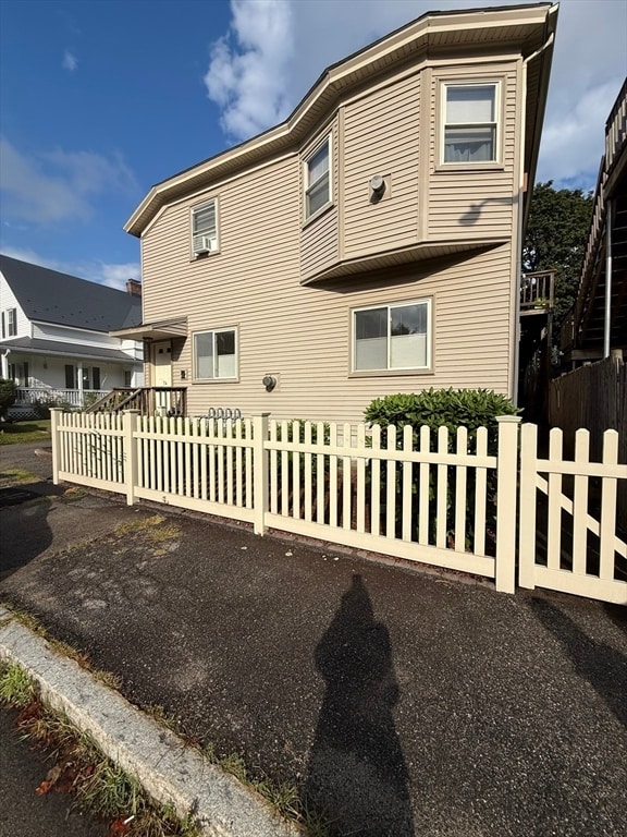 Photo - 74 Lakewood St Unit 1F