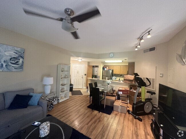 Building Photo - 2445 SW 18th Terrace Rental