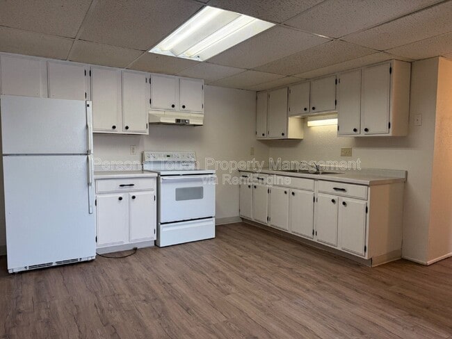 Photo - 911 Western Rd Unit 02