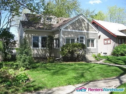 Photo - 4244 45th Ave S