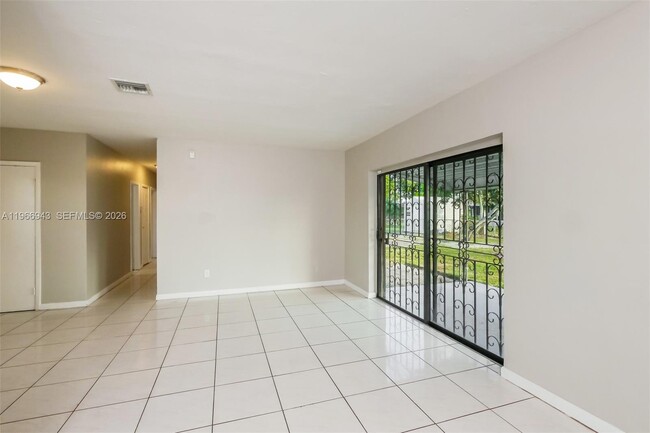 Photo - 3010 NW 187th St