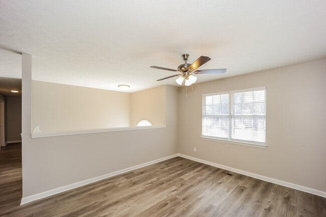 Photo - 295 Widgeon Dr