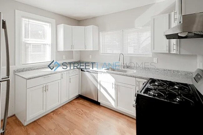 Photo - 3825 Melba Pl