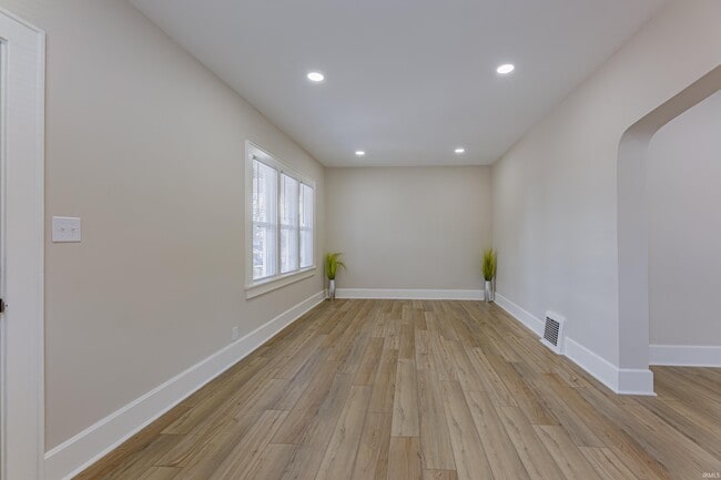 Photo - 2727 Austin Ave