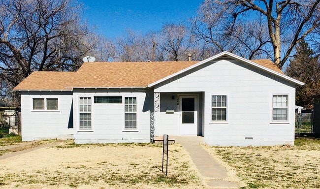 Building Photo - 3508 26th St
