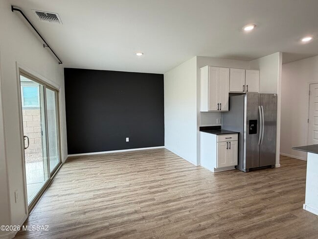Photo - 10442 Guildford Ln
