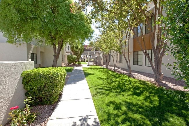 Photo - Centennial Park View