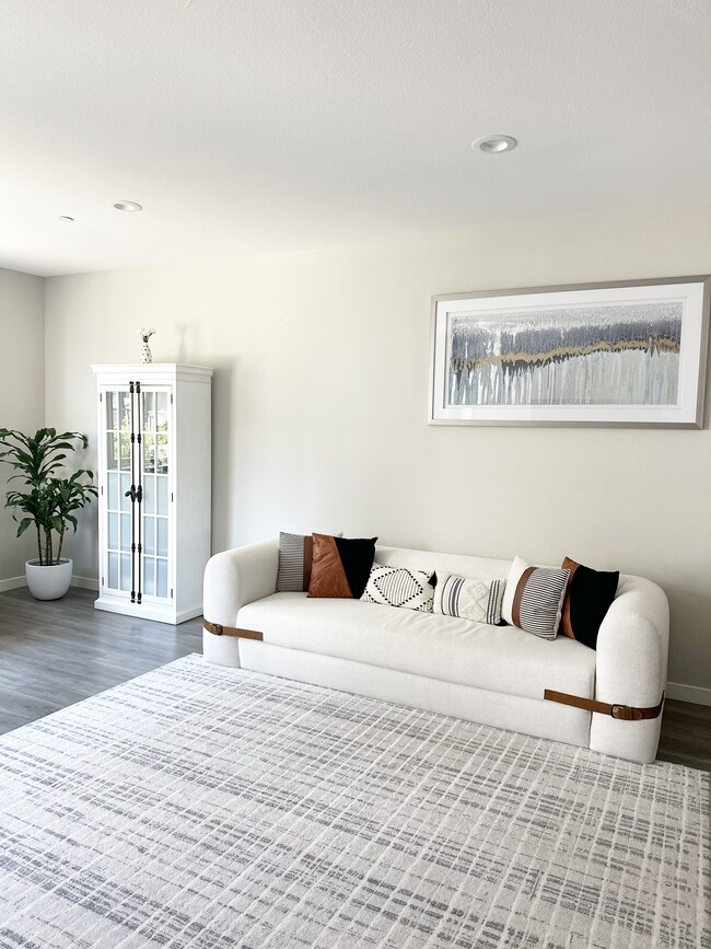 Photo - 5465 Gracen Way Townhome