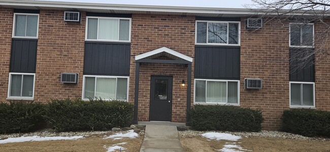 Ridgeview Terrace Front - Ridgeview Terrace Rental