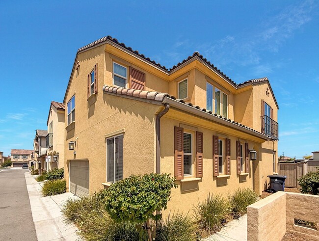 Spacious 4BR/3BA Home in Ocean View Hills - Spacious 4BR/3BA Home in Ocean View Hills