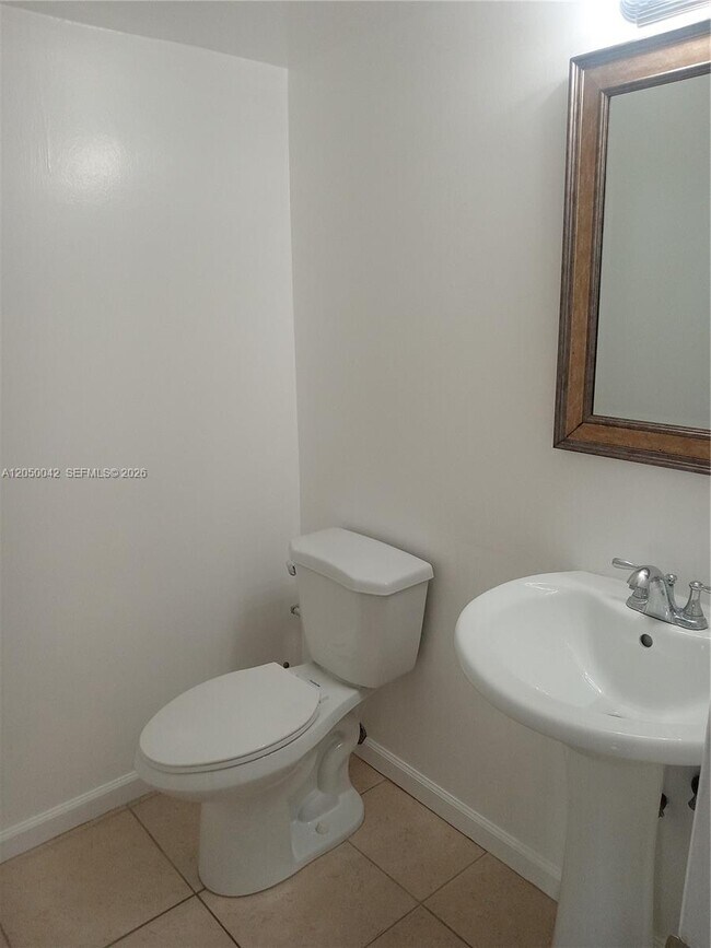 8315 SW 72nd Ave Unit 303B