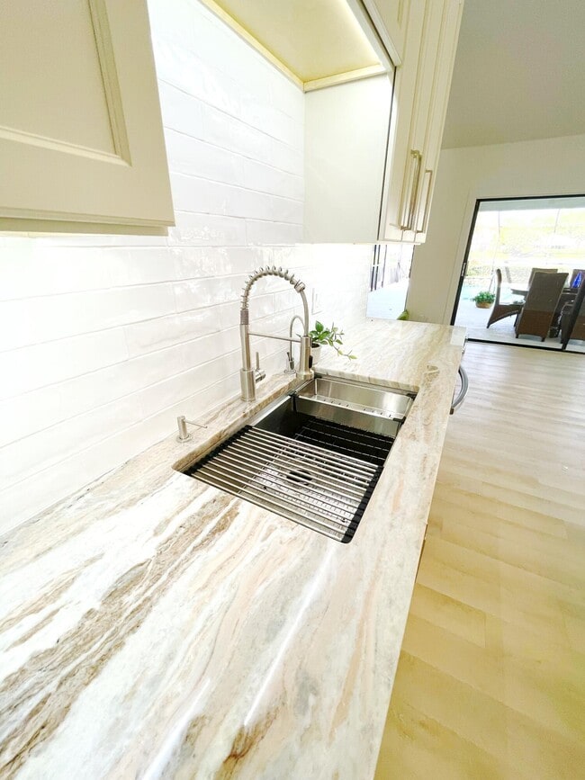 Photo - 3345 Pine Hill Trail