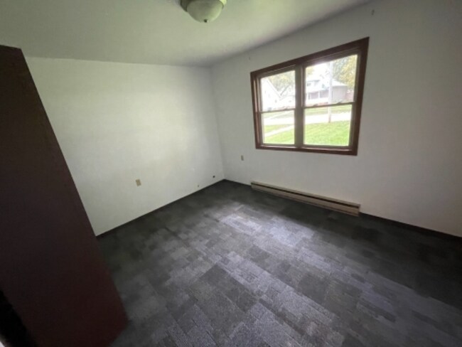 Photo - 216 N Cannon St