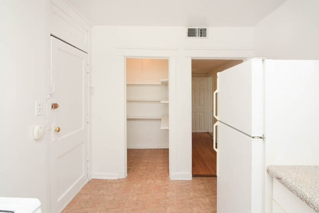 Photo - 2520 N Kedzie Blvd Unit 6H