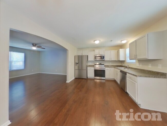 Photo - 4600 Montelena Dr