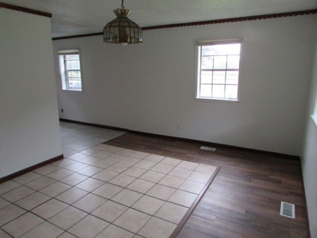 Photo - Country setting!!!