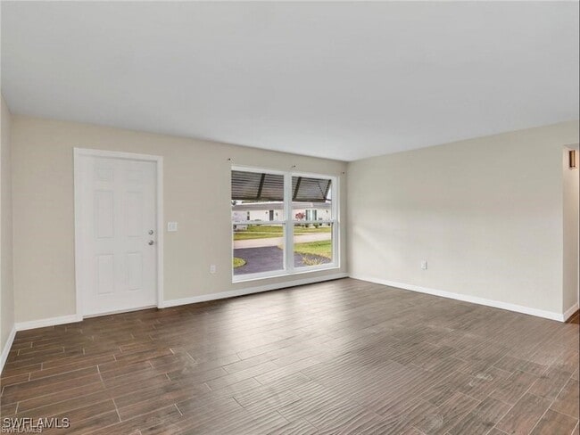 Photo - 3 Knights Bridge Rd