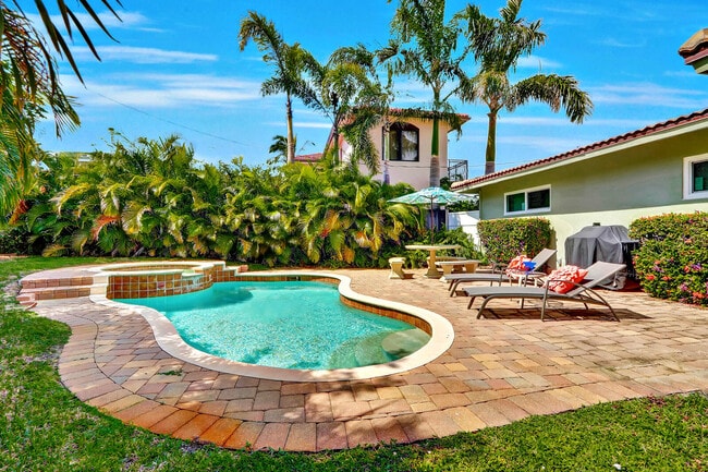 Photo - 390 N Juno Ln