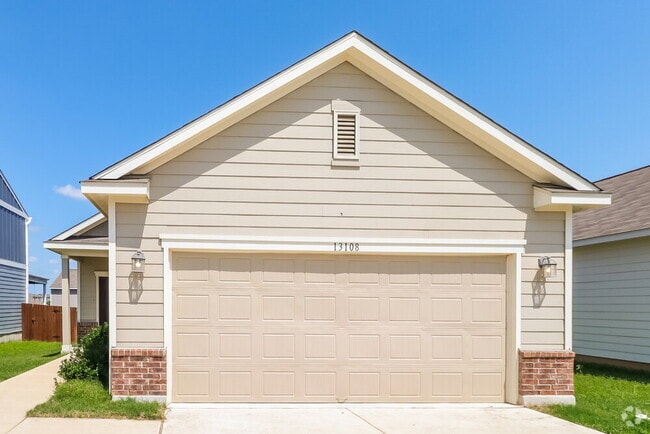 Building Photo - 13108 Foreston Dr Rental