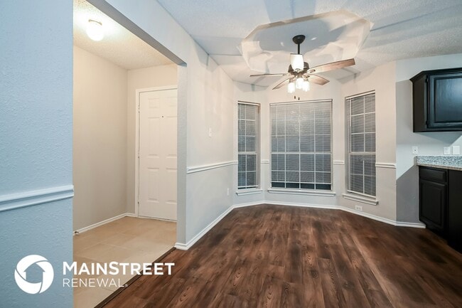 Photo - 1320 Greenfield Dr