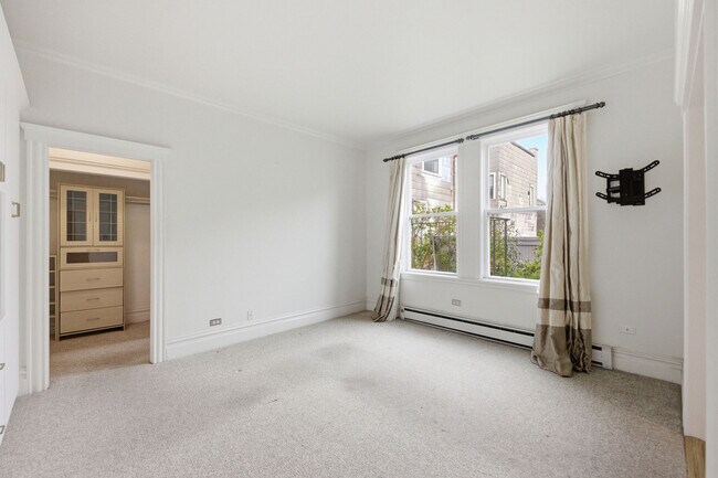 Photo - 2211 California St