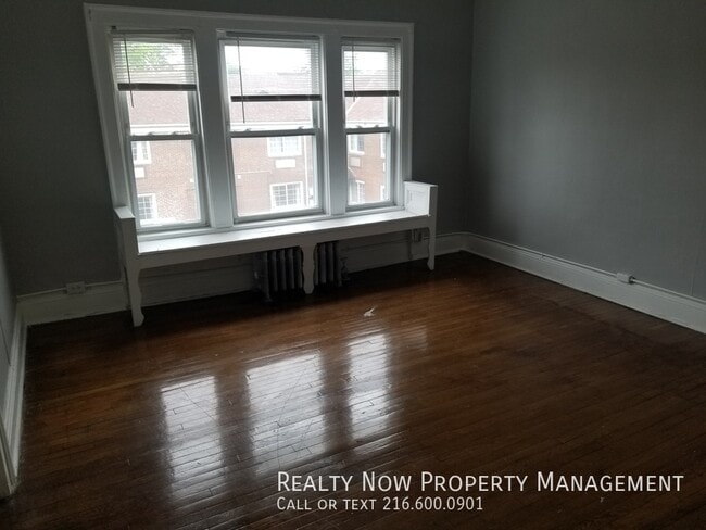 Photo - 11871 Lake Ave Unit 4