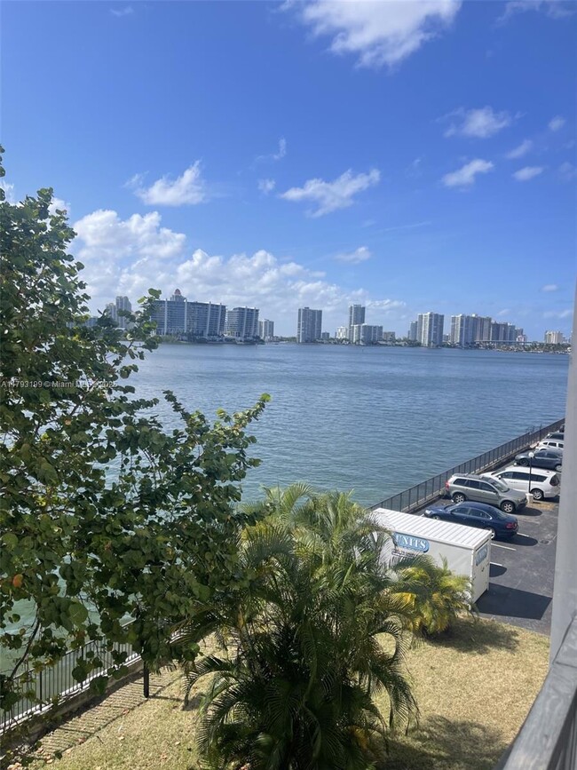 Photo - 17600 N Bay Rd Condo Unit N407