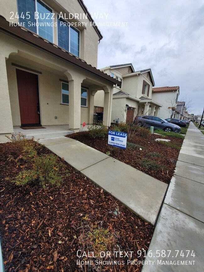 Photo - 2445 Buzz Aldrin Way