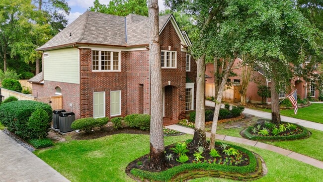 Photo - 106 N Floral Leaf Cir