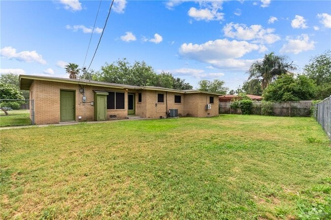 Photo - 15 Quince Cir