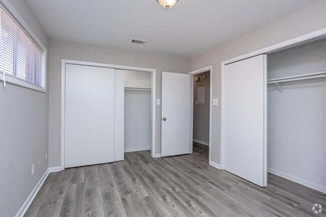 2HAB, 1BA - 875 ft²