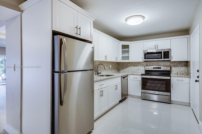 Photo - 8305 SW 72nd Ave Unit 102A